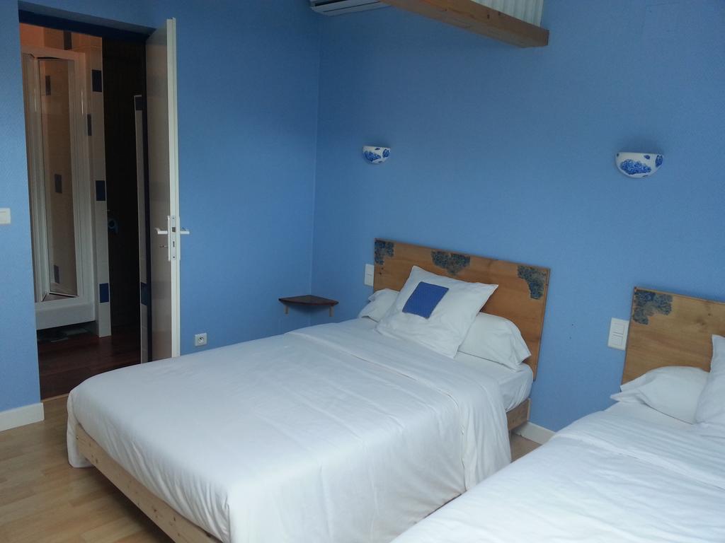 Chambres D'Hotes Au Grillon Dort Moustey Phòng bức ảnh