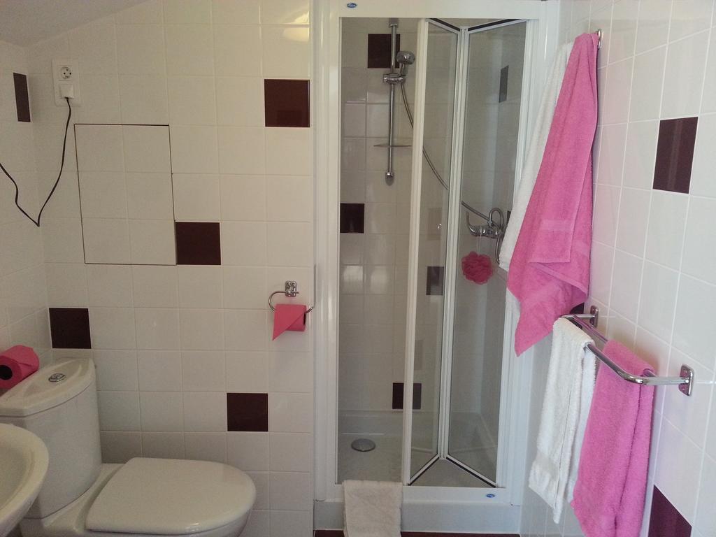 Chambres D'Hotes Au Grillon Dort Moustey Phòng bức ảnh
