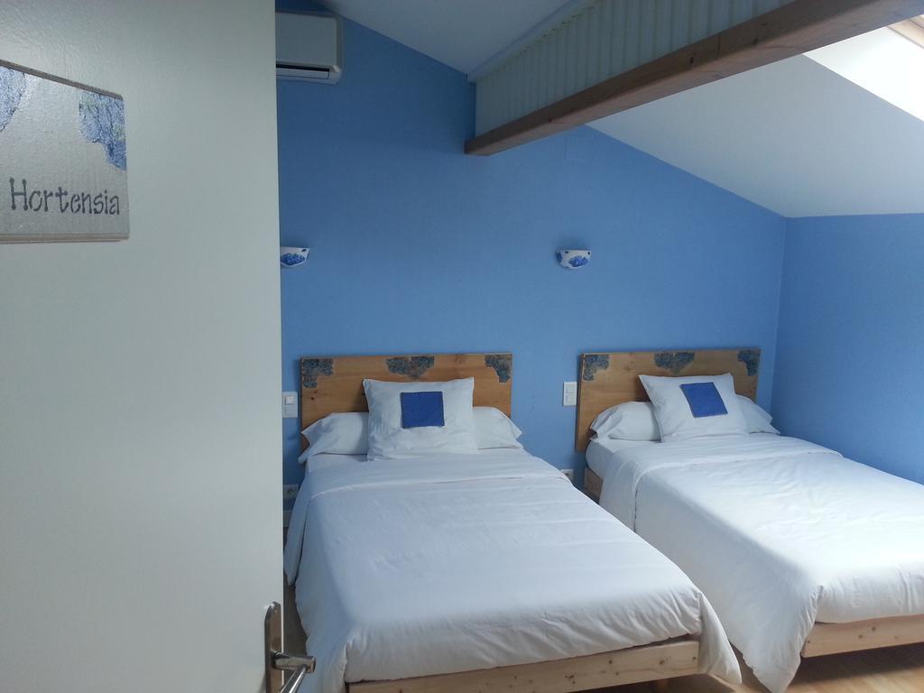 Chambres D'Hotes Au Grillon Dort Moustey Phòng bức ảnh